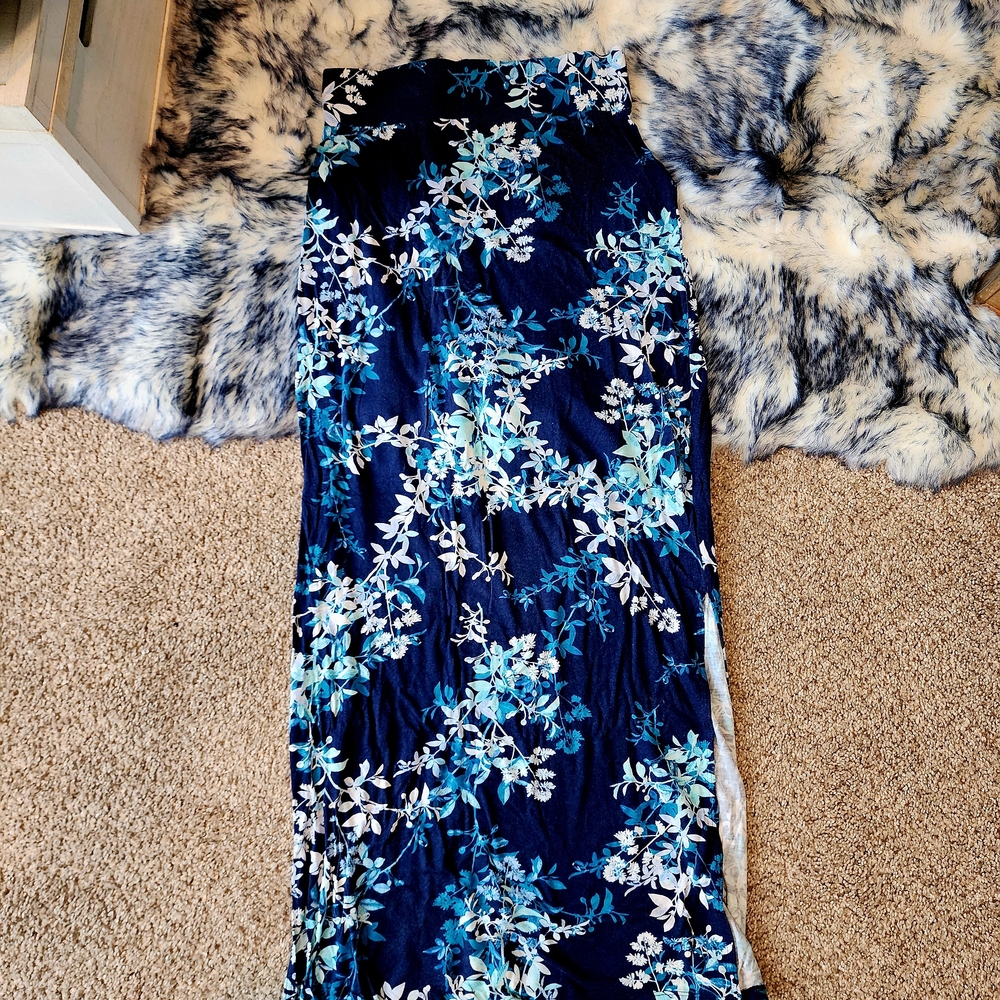 a.n.a Blue Floral Maxi Skirt